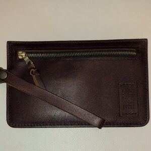 Portland Leather Goods Adriana Pouch Wristlet